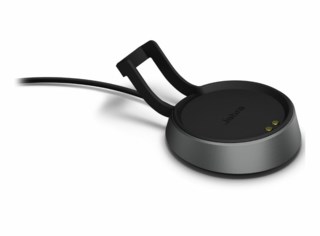 evolve2 charging stand jabra scandinavianphoto